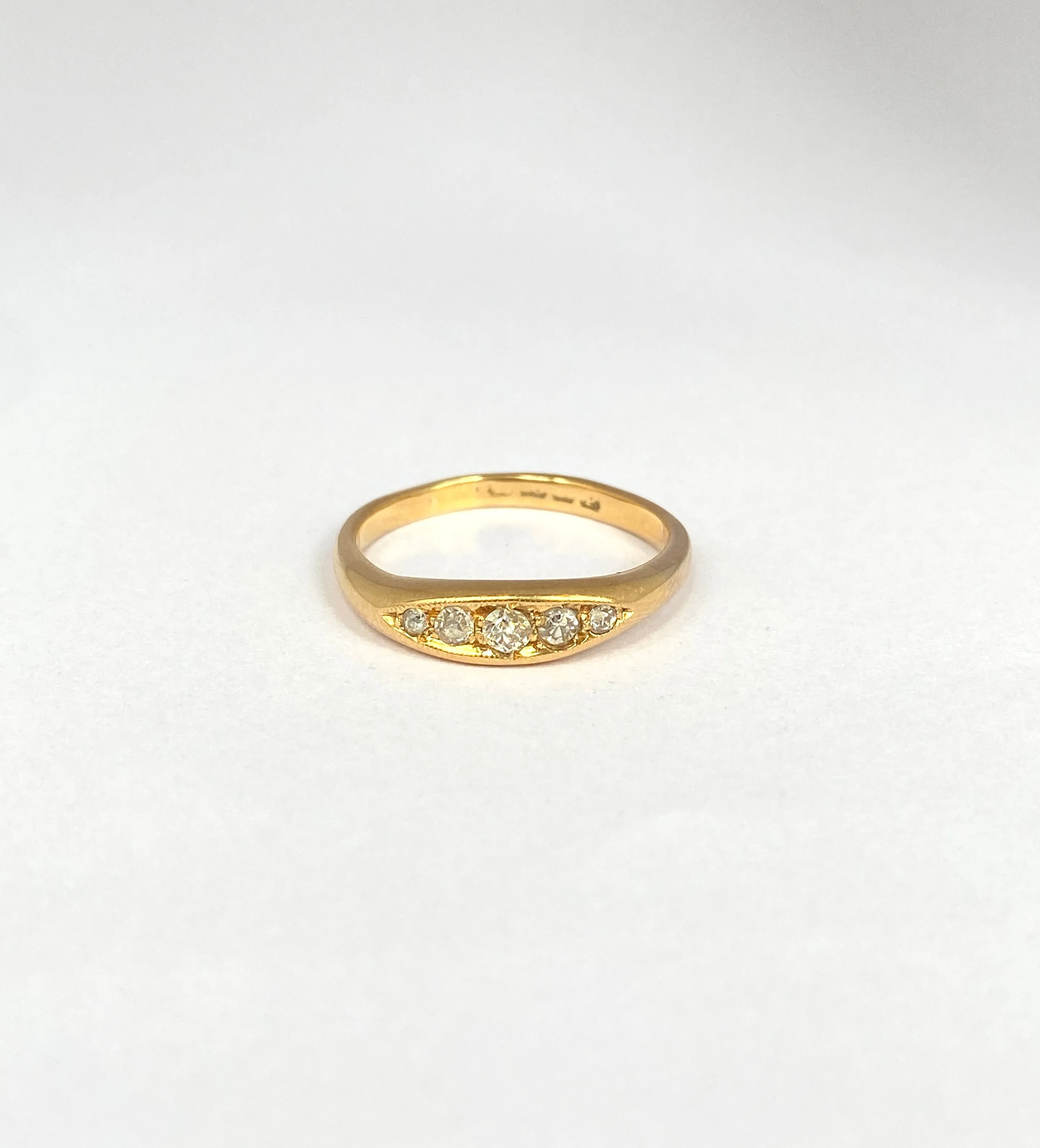 Antique, 18ct Gold, 5 stone Diamond Ring, Hallmarked 18ct Gold, Birmingham, 1914