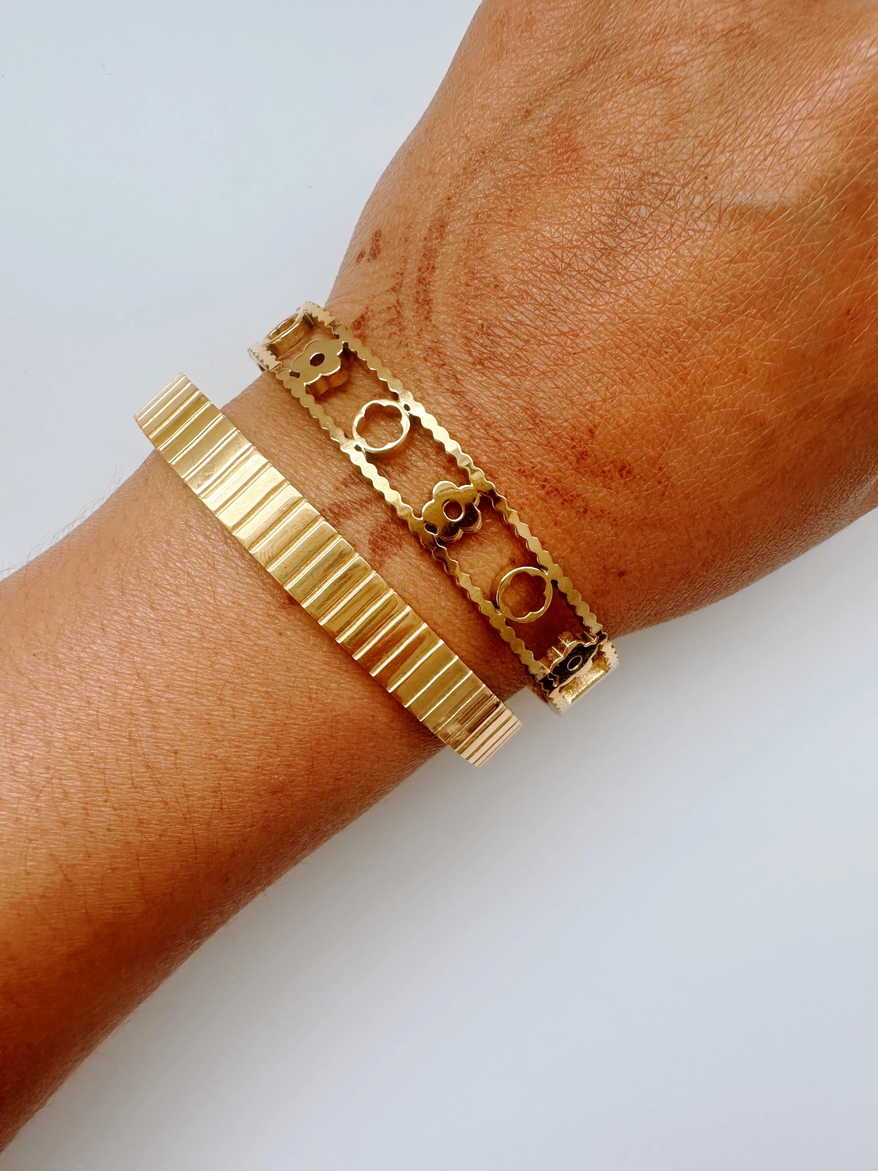 Golden Lux Bangle