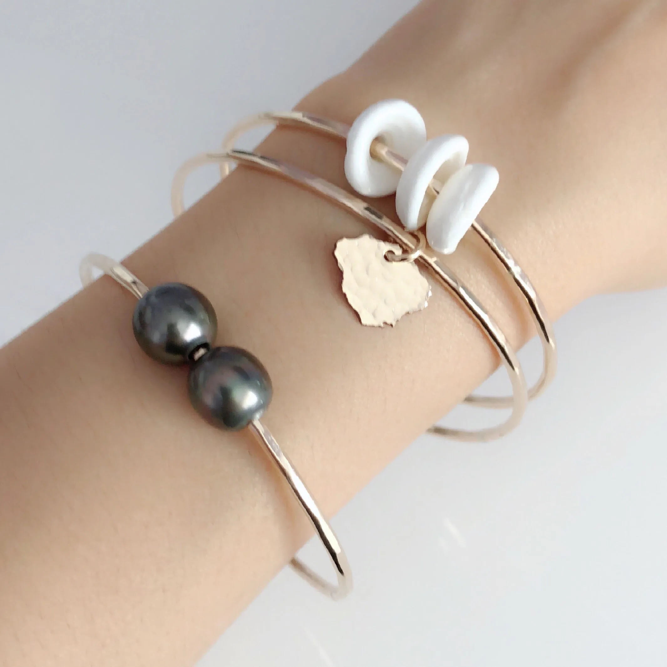 Kauai charm bangle (B372)