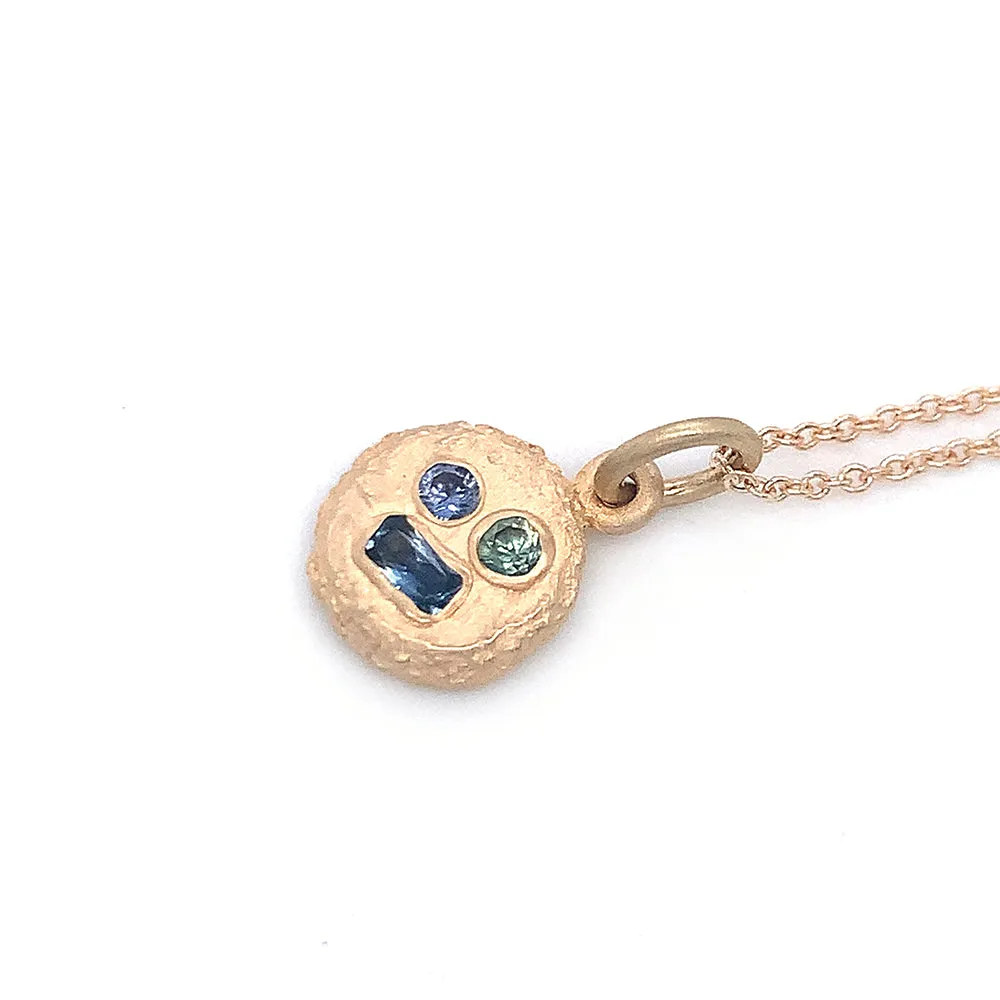 Montana Sapphire Yellow Gold Necklace - "Sea Floor Medallion"