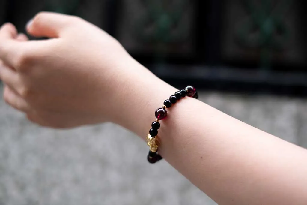 Mulan - Rhodolite Garnet Tektite Bracelet