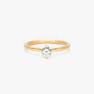 R11705W | 4.5mm White Diamond Noble Ring