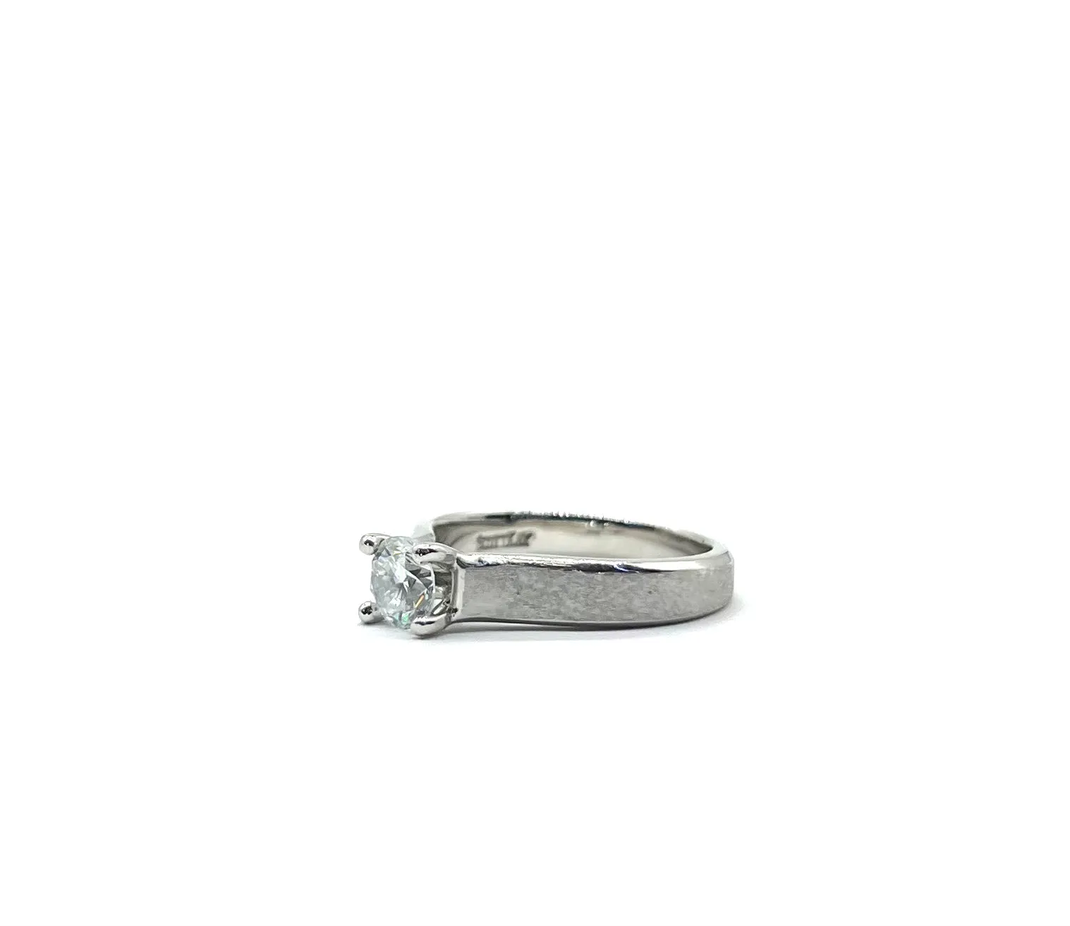 Scott Kay Brushed Platinum Round Solitaire Trellis Engagement Ring